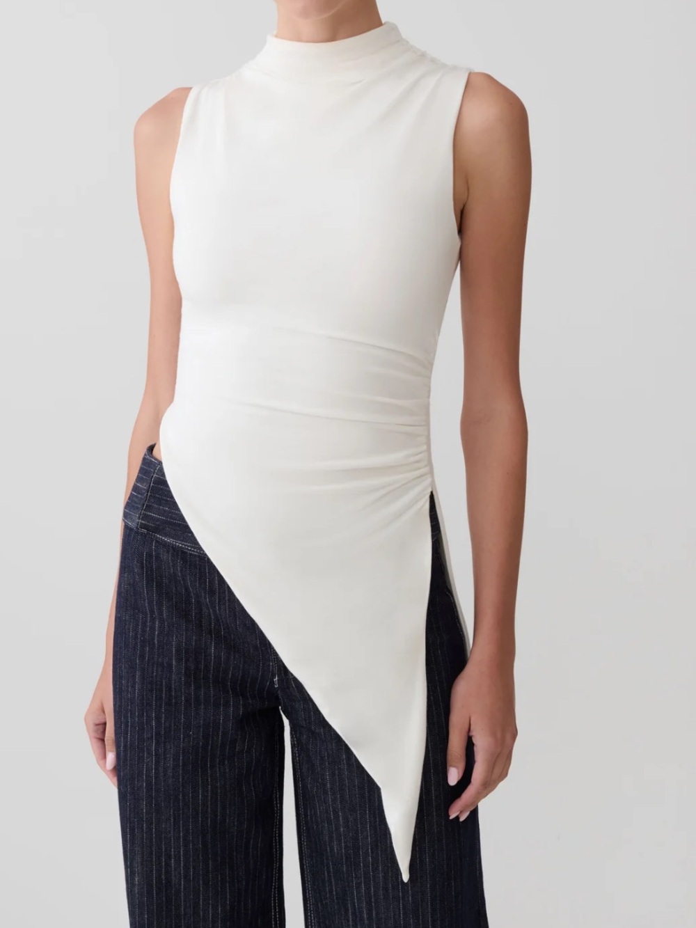 High Neck Gathered Top - Whit